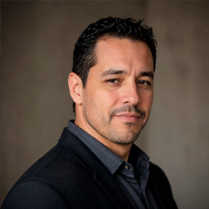 Iván R.
